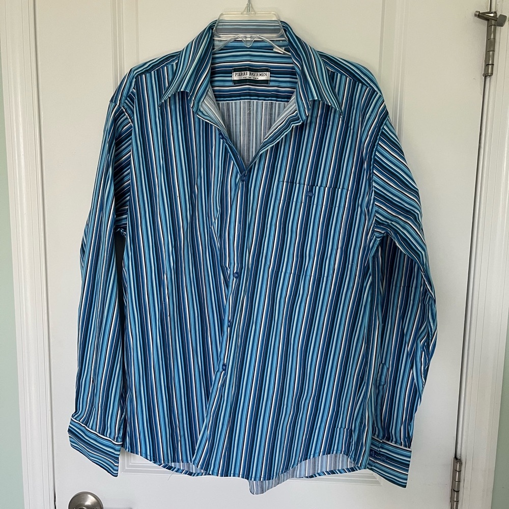 Men’s long sleeve dress shirt, size XL